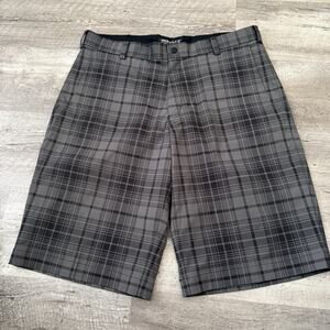NIKE GOLF Shorts Mens Sz 34 Performance Dri-FIT Tech Stretch Wicking Gray Plaid
